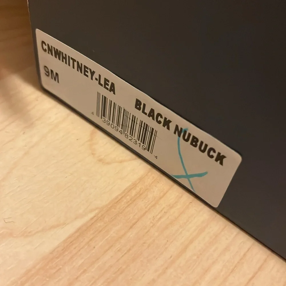 Keds NEW IN BOX black boots waterproof women’s‎ 9